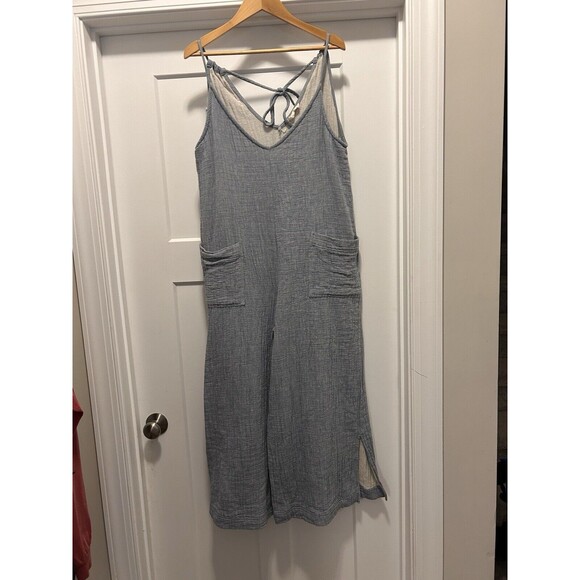 Women's Size Medium Spaghetti Strap Cropped Cotton Wide-Leg Jumpsuit Pockets - Picture 1 of 7